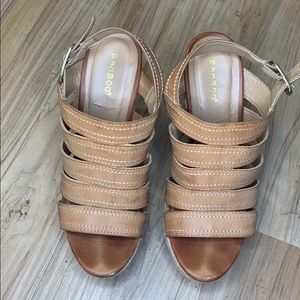 Tan Wedges